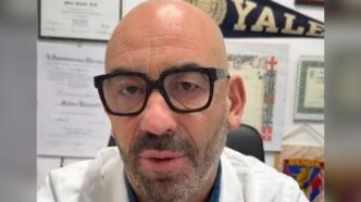 Influenza, Bassetti: “Insultato perché mi sono vaccinato” e monito ai politici