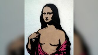 Milano, murale di aleXsandro Palombo davanti all’Int: Gioconda con mastectomia per la Giornata mondiale