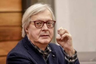 Vittorio Sgarbi, ultimo bollettino medico: tracheostomia e condizioni stabili al Gemelli